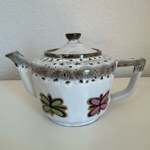 MCM Fred Roberts‎ Fat Lava Floral Ceramic Teapot